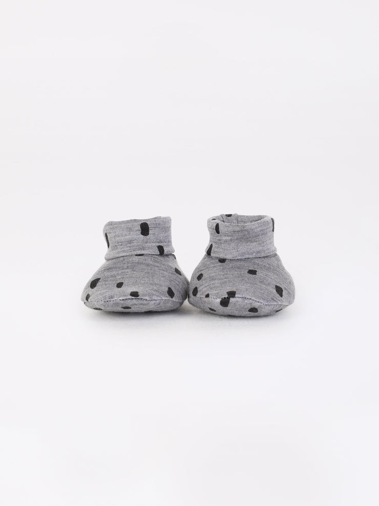 mokopuna newborn booties in merino with foldable cuffs in size NB_confetti